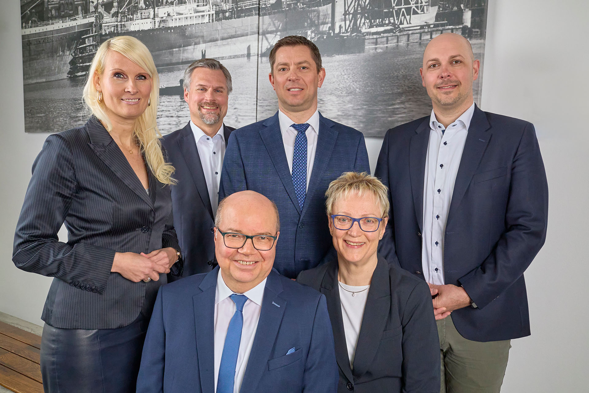 Gruppenfoto des Präsidiums